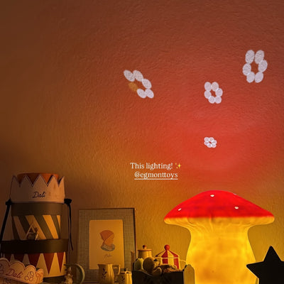 Mushroom lamp casting light