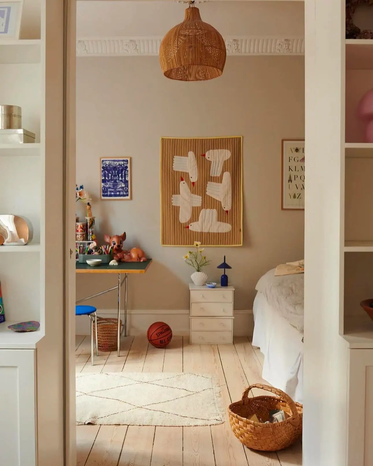 Home & Room Decor