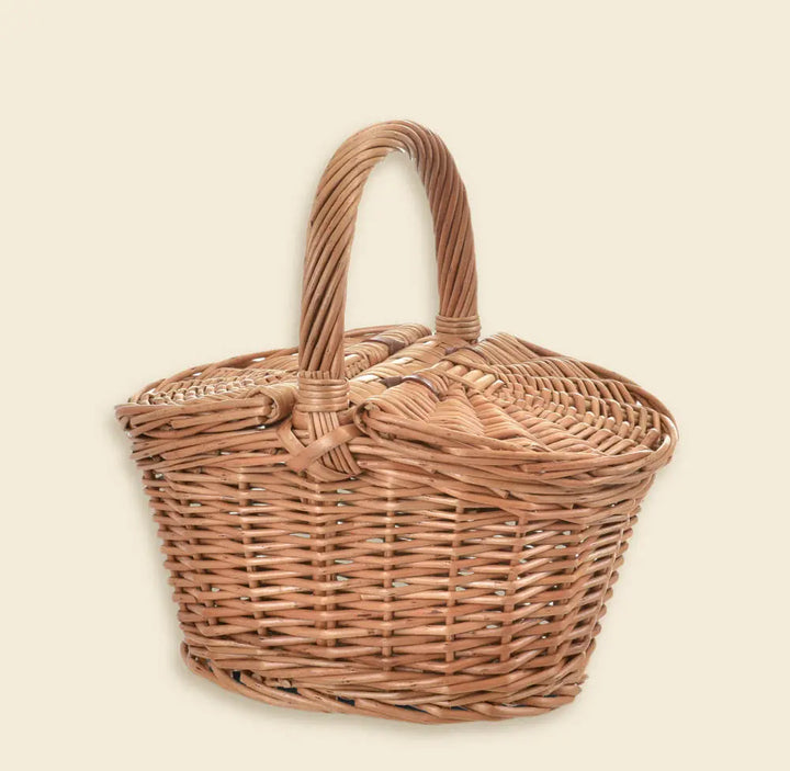 PIC NIC BASKET