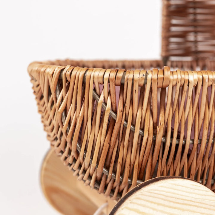 SMALL WICKER PRAM