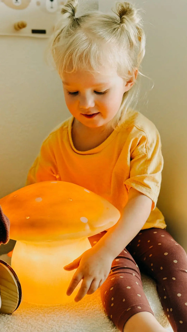 LAMP LARGE MUSHROOM GOLD