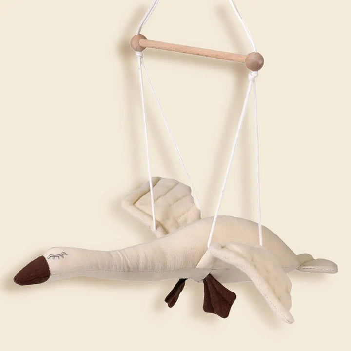 FLYING GOOSE IN COTTON