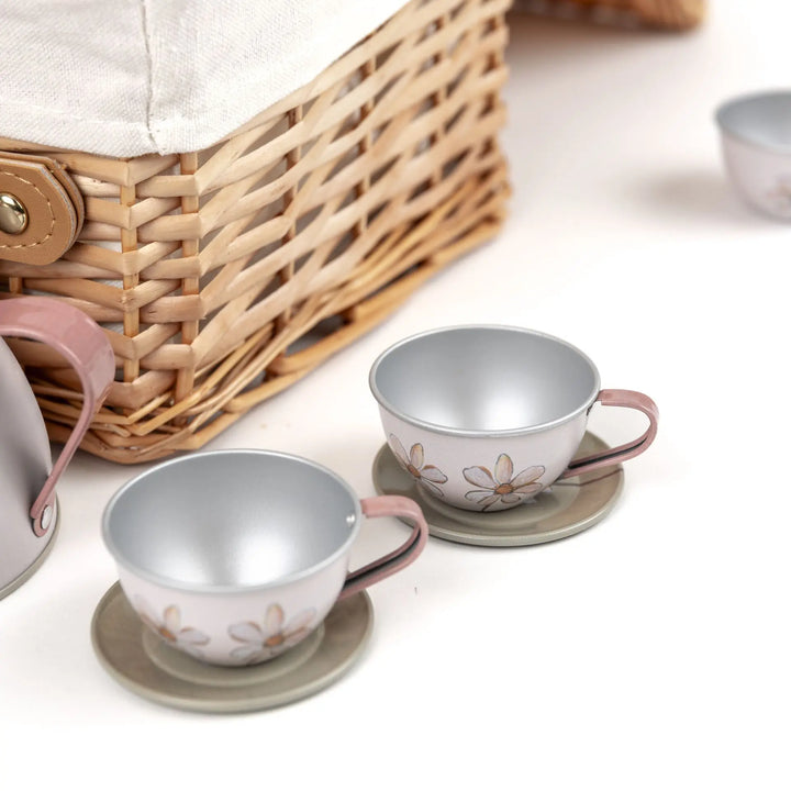 TIN TEA SET FOREST IN A WICKER BASKET