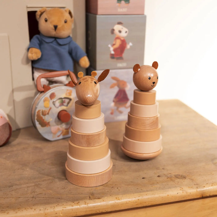 WOODEN PYRAMID GIRAFFE LEONIE