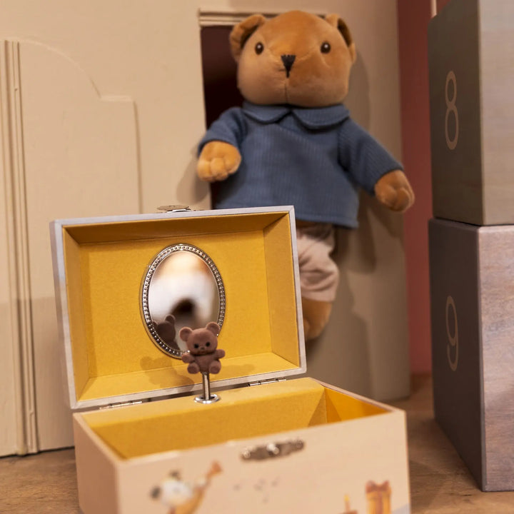 MUSICAL JEWELRY BOX FRIENDS