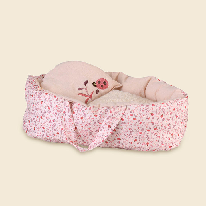 Small ladybug carry cot