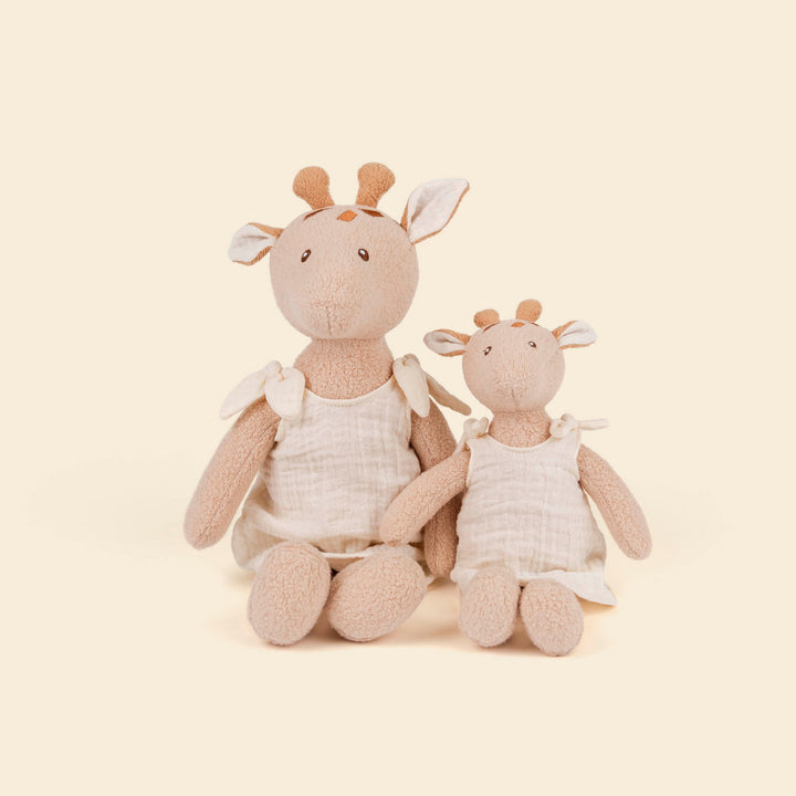 Leonie the Giraffe (small)