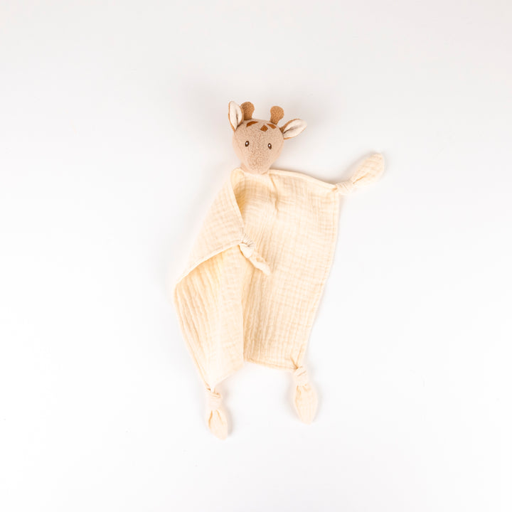 Leonie the giraffe doudou