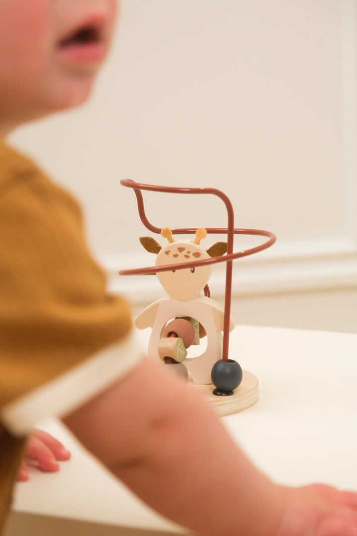 WOODEN WIRE GAME LEONIE