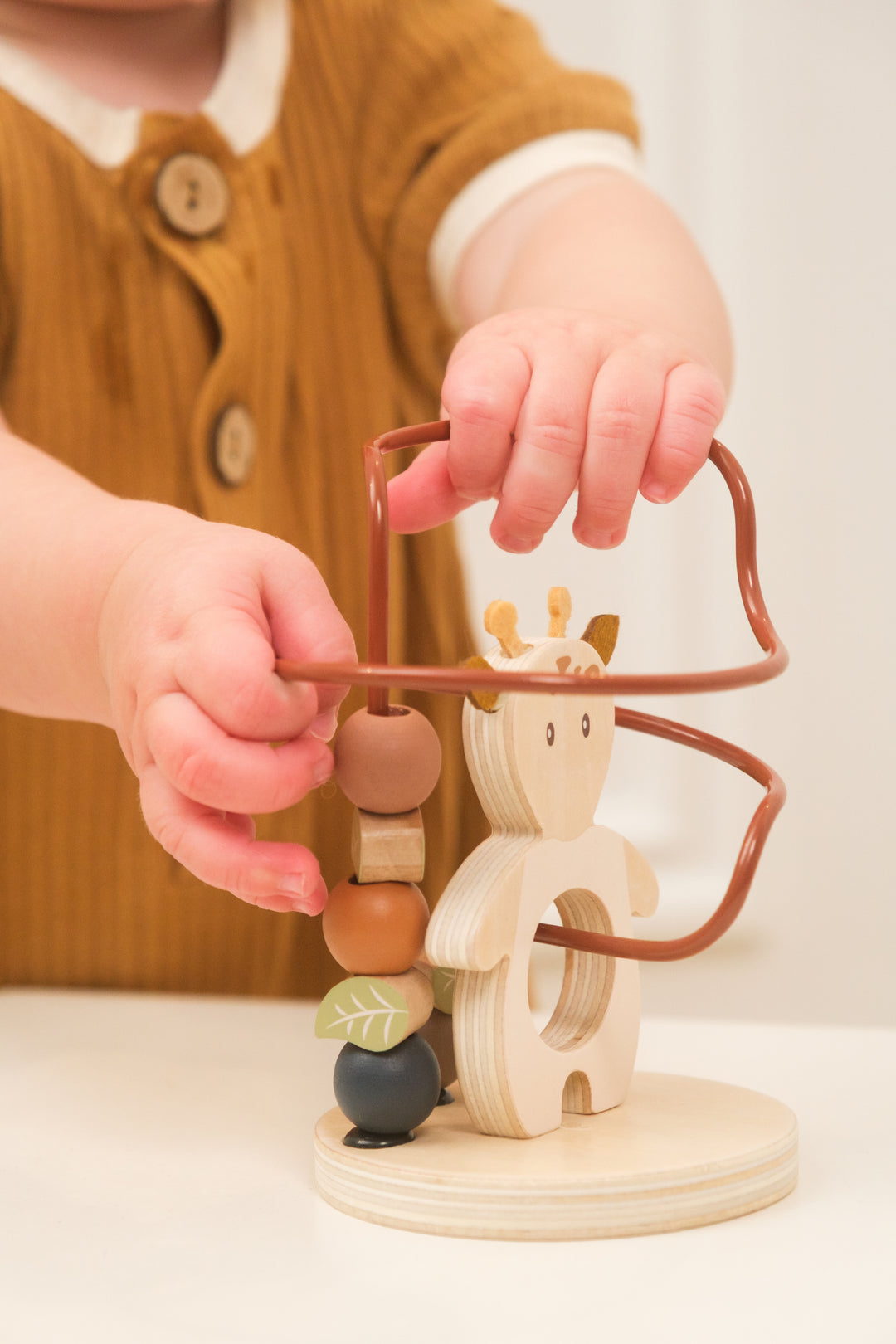 WOODEN WIRE GAME LEONIE