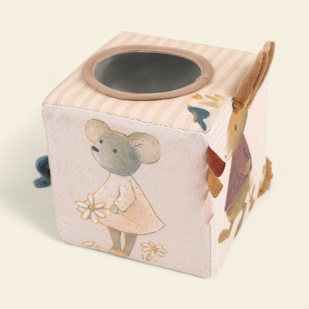 Magic Forest activity cube