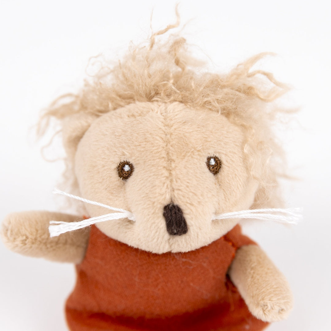 Chris the Hedgehog miniature