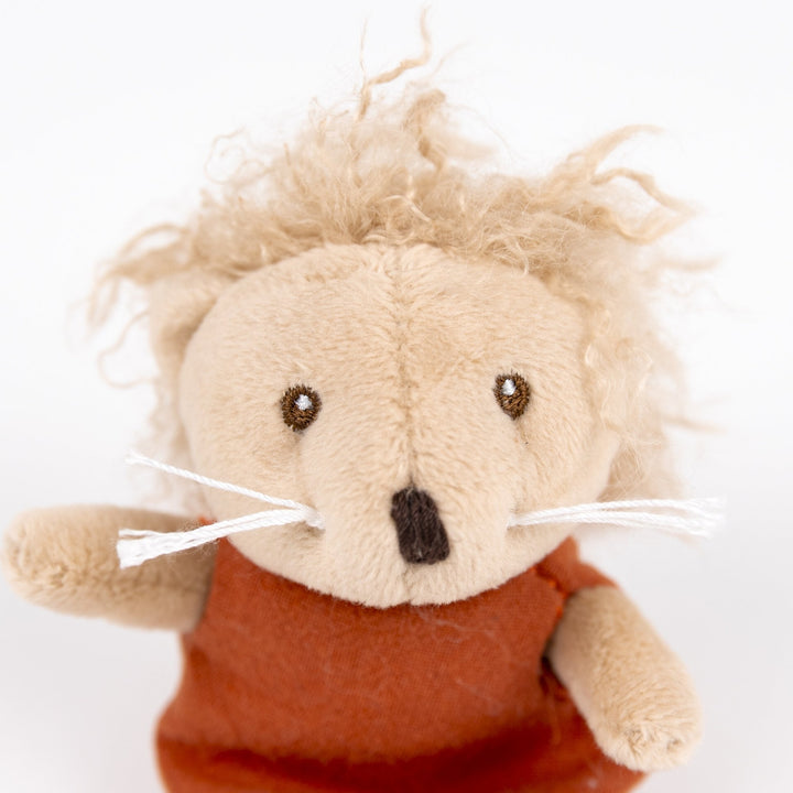 Chris the Hedgehog miniature