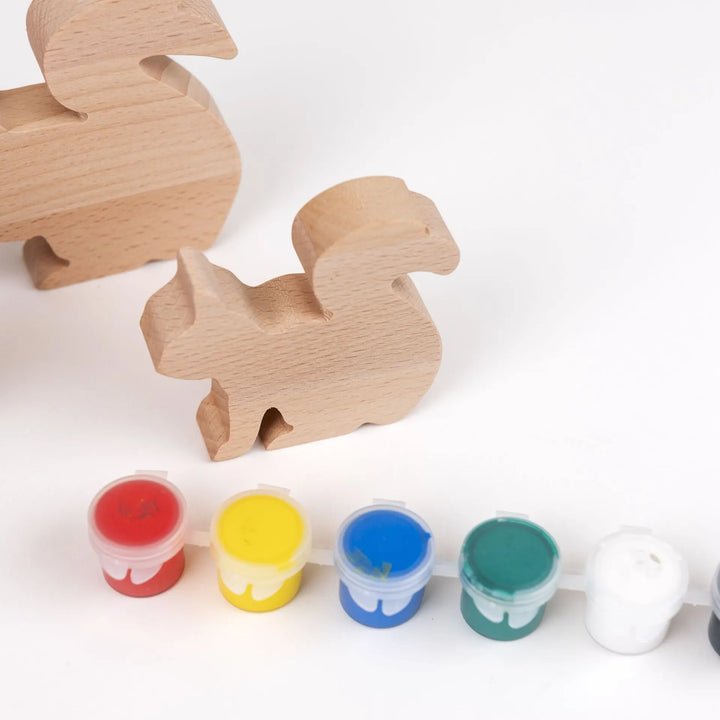 WOODEN SQUIRRELS TO PAINT