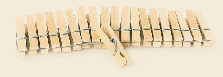 PEGS SMALL (100 PCS)