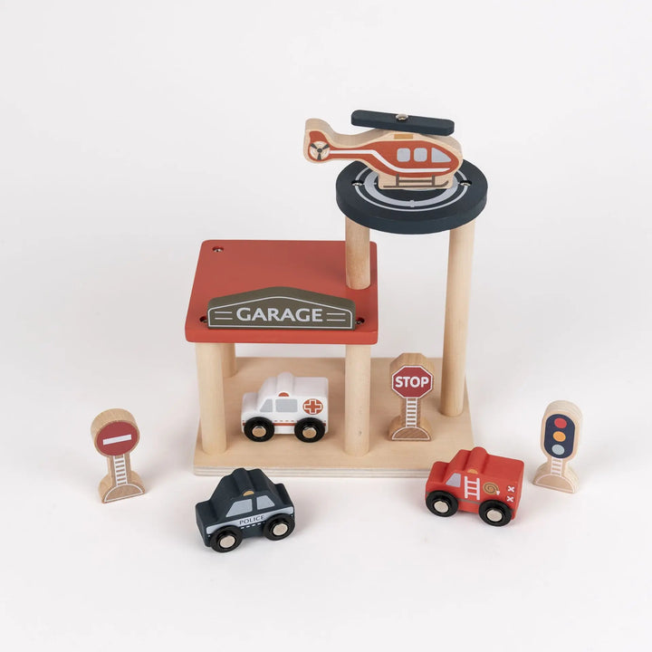 GARAGE WITH CARS
