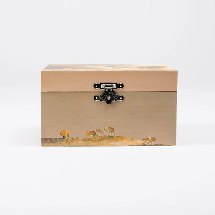 MUSICAL JEWELRY BOX SQUIRREL