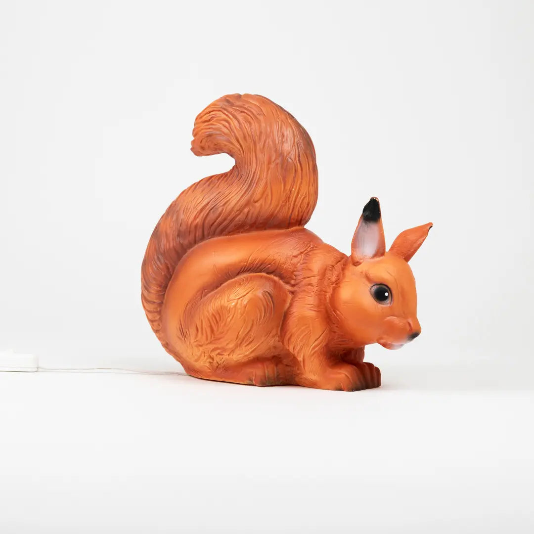 LAMP SQUIRREL