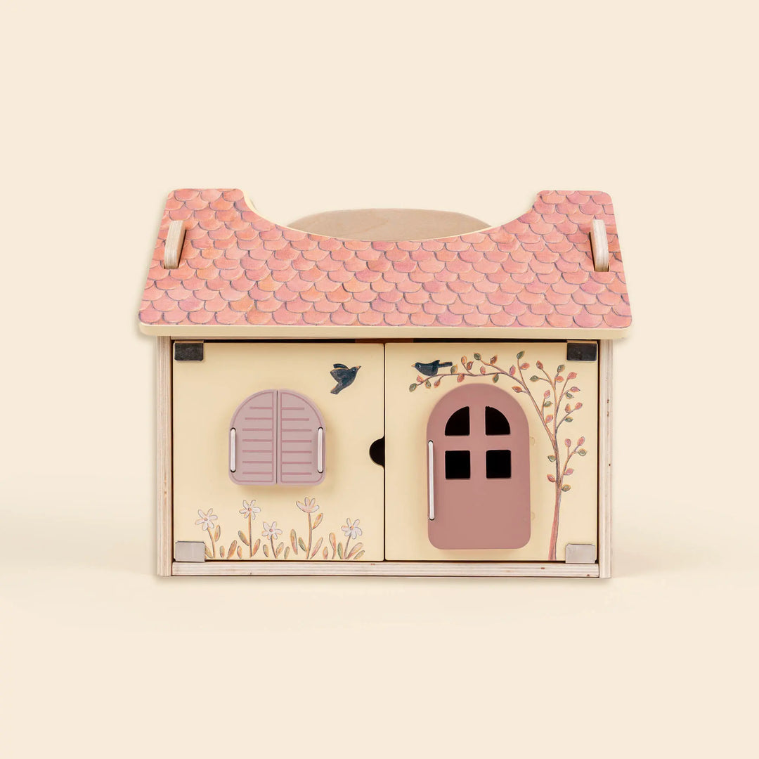 DOLL HOUSE WITH BEARS