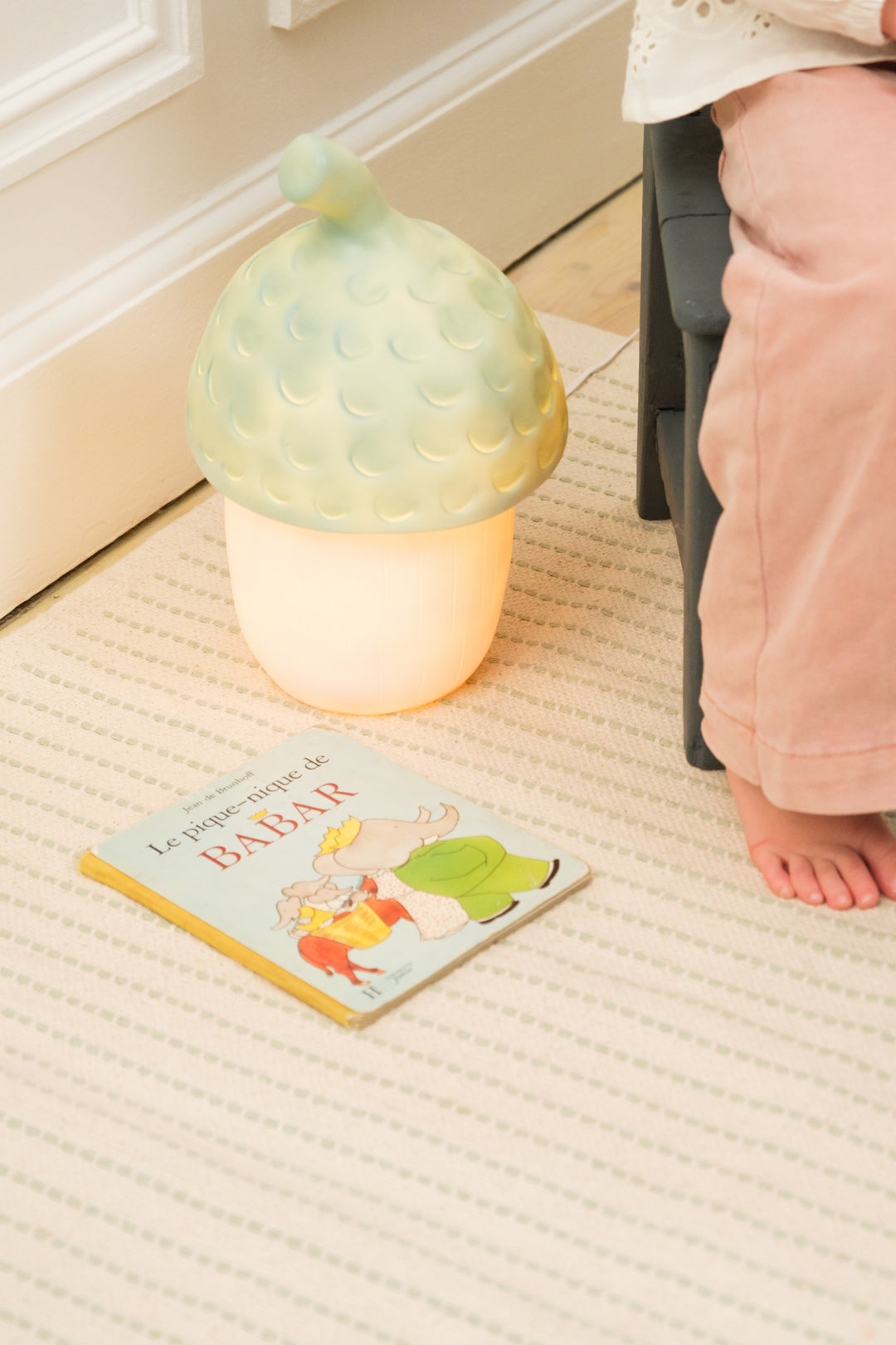 Lampe gland, amande