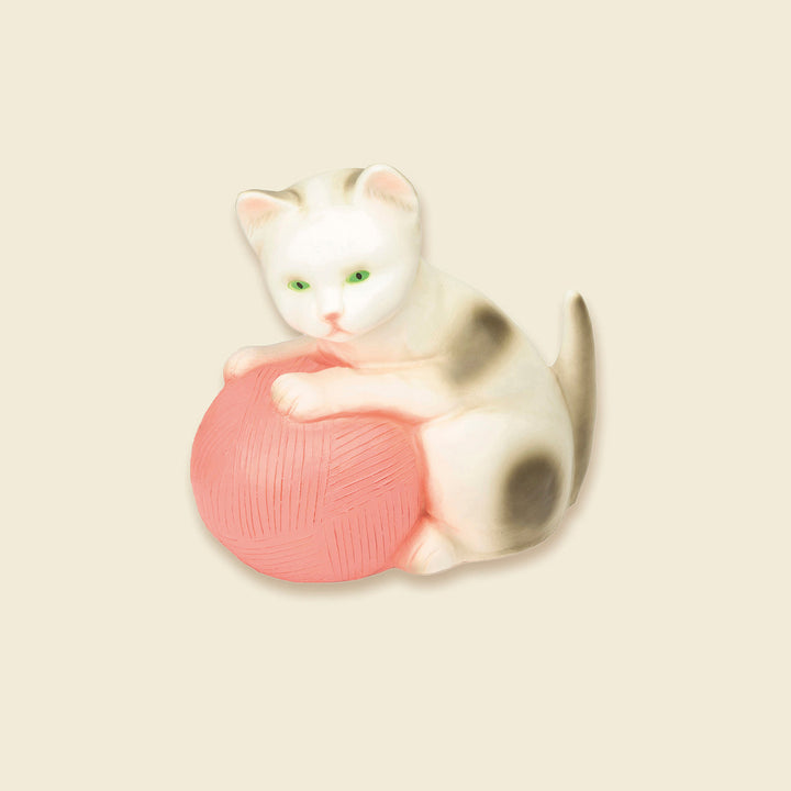 Cat with Pink Wool Night Lamp