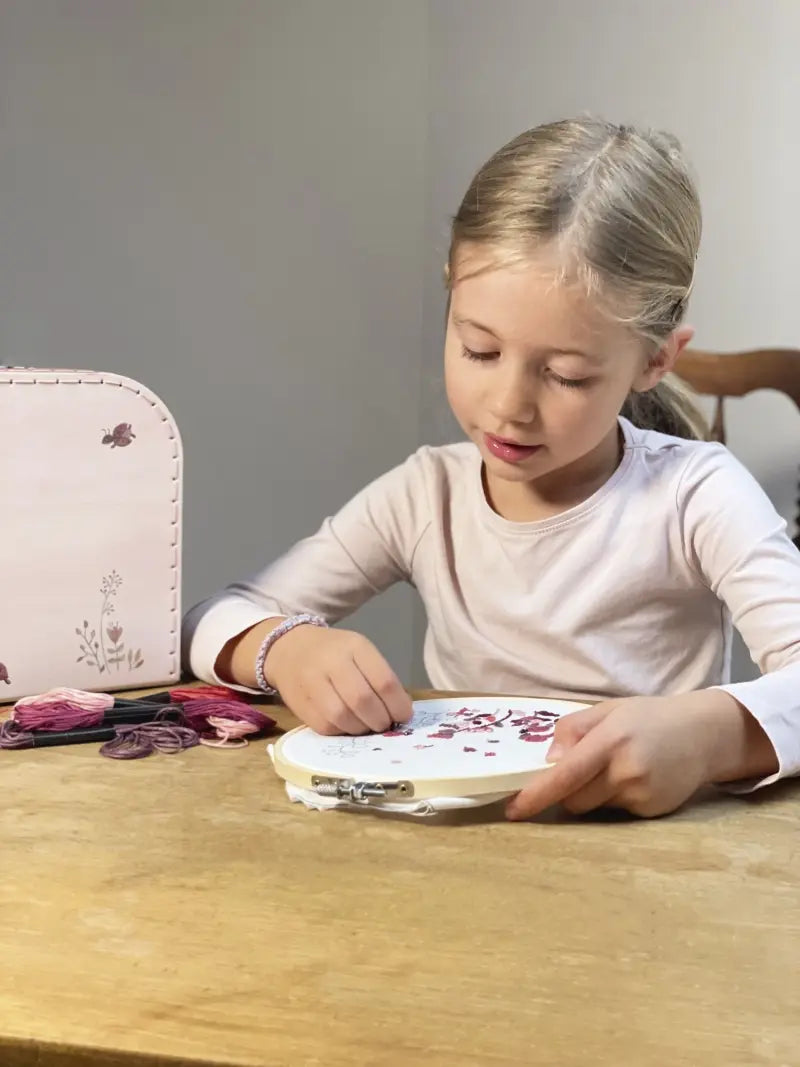 EMBROIDERY KIT LADYBUGS