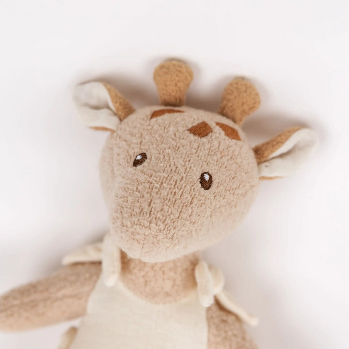 Leonie pocket doudou lifestyle