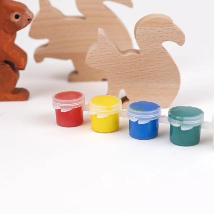 WOODEN SQUIRRELS TO PAINT