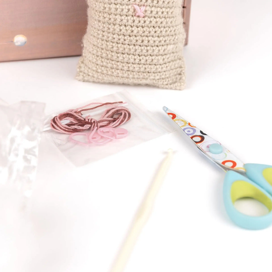 CROCHET KIT RABBIT