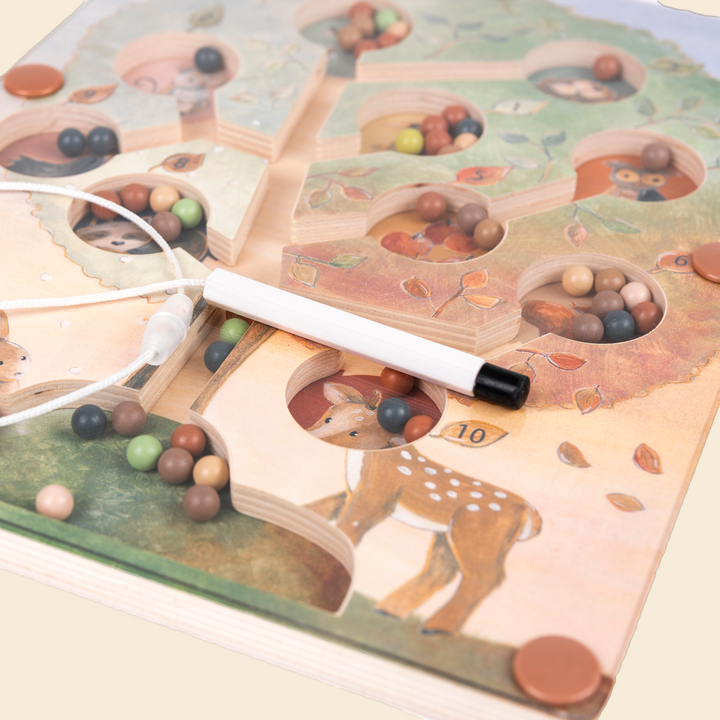 LARGE MAGNETIC COLOR MAZE TREE