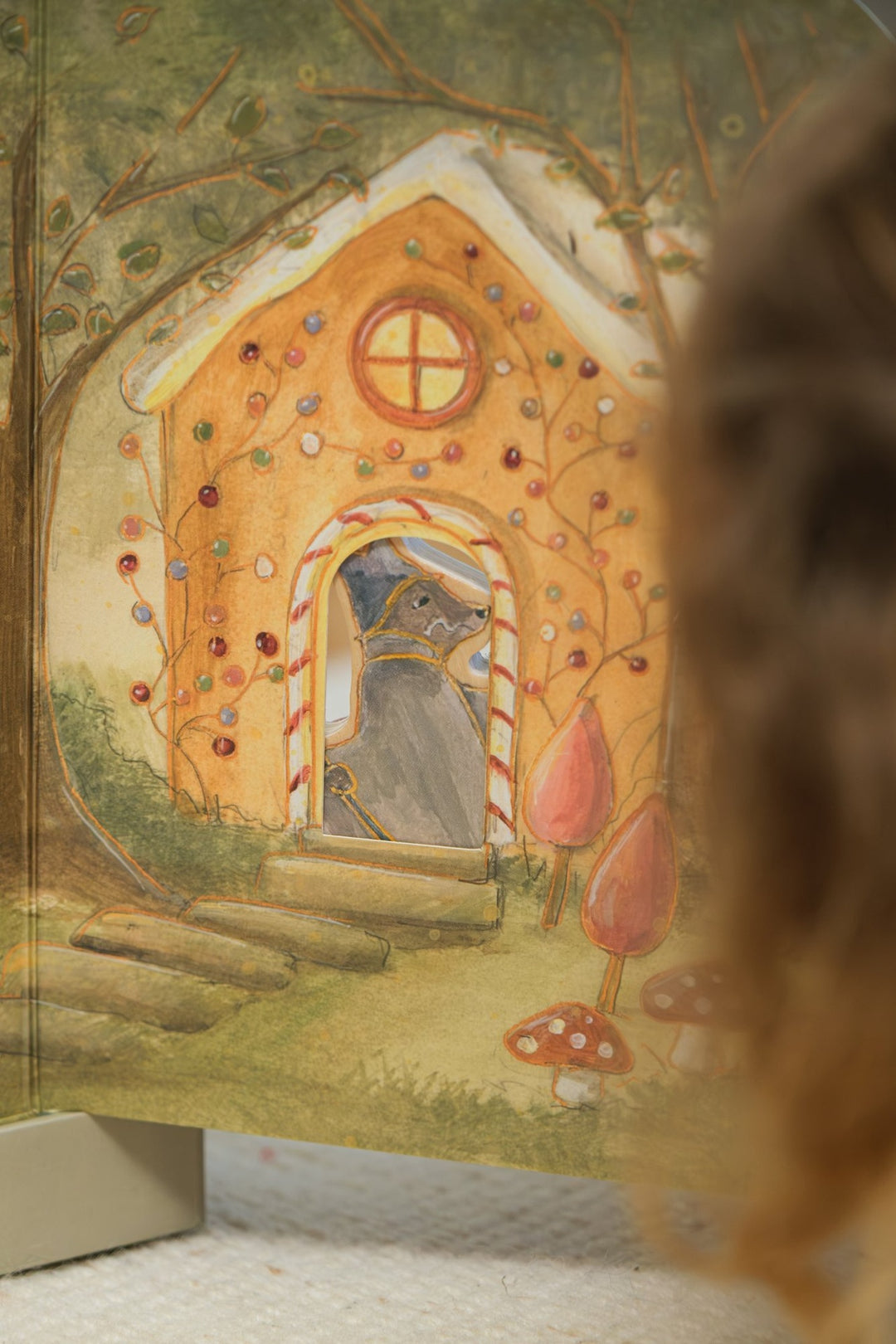 Fairy tales game with wooden figurines