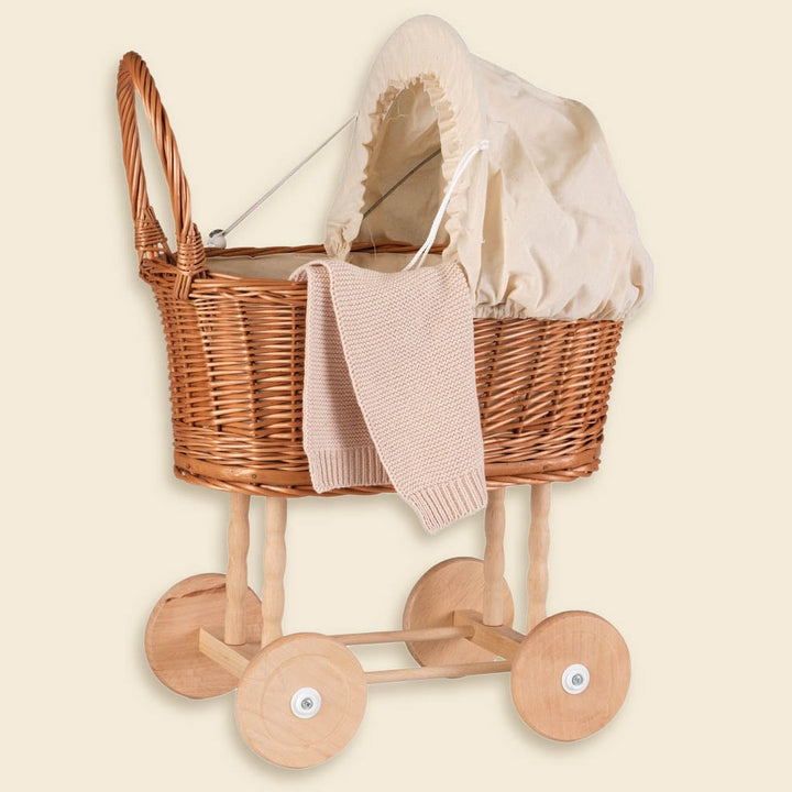 Rieten poppenwagen eierschaal