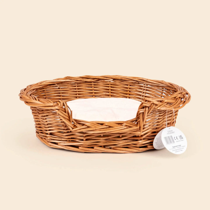 Wicker dog basket