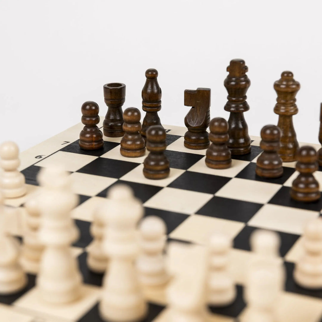 CHESS GAME WOOD