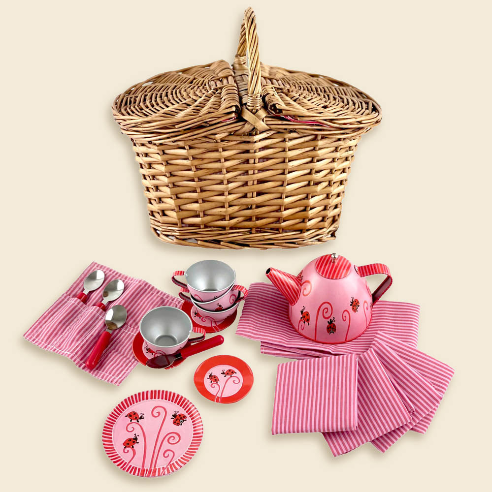 TIN TEA SET LADYBUG BASKET
