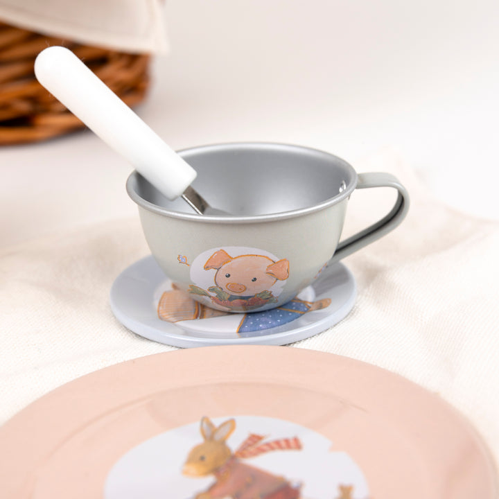Friends tin tea set in a basket
