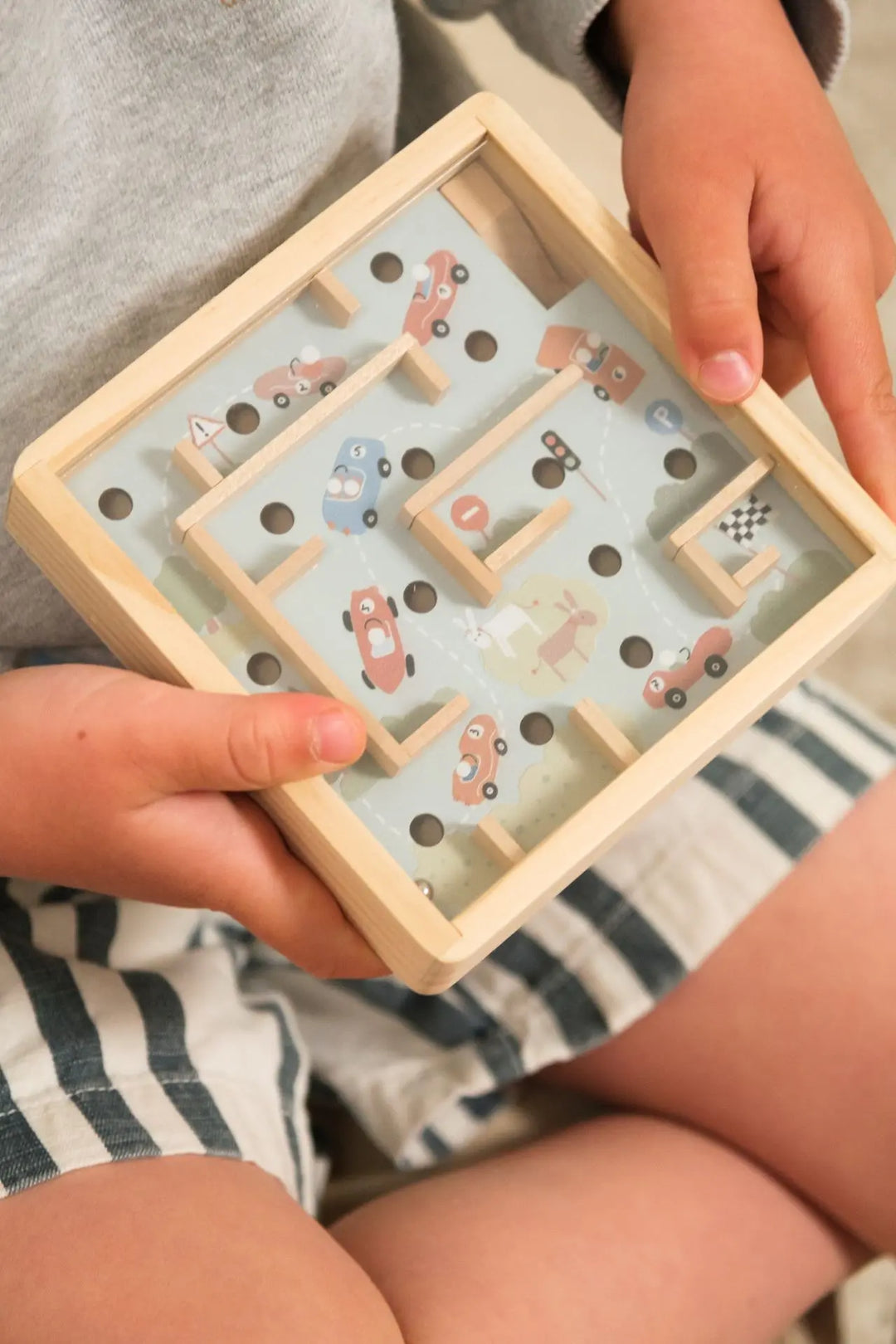 MINI WOODEN LABYRINTH