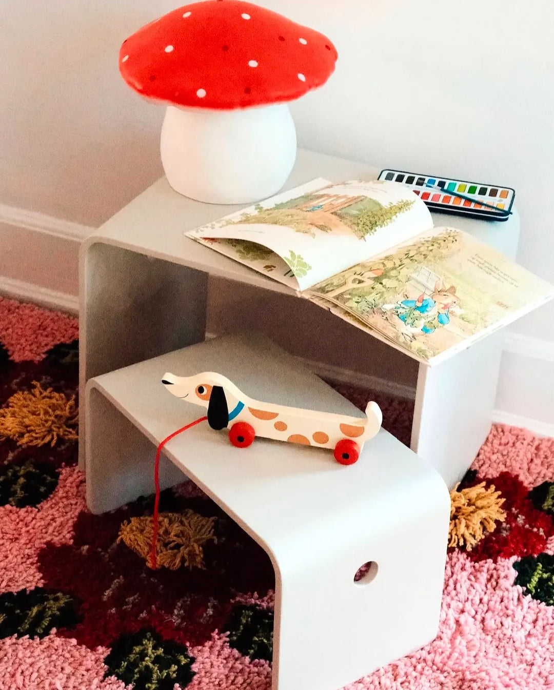 LAMP MUSHROOM MEDIUM RED