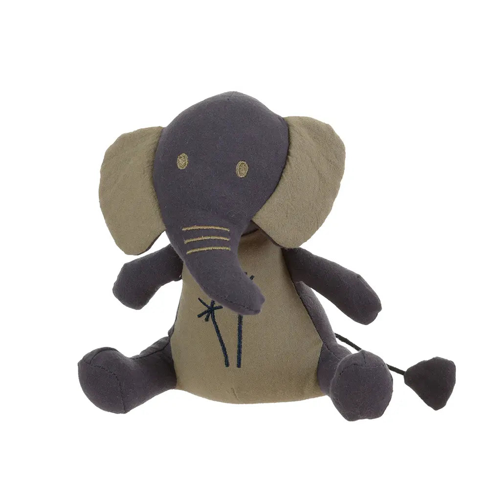 CHLOE THE ELEPHANT