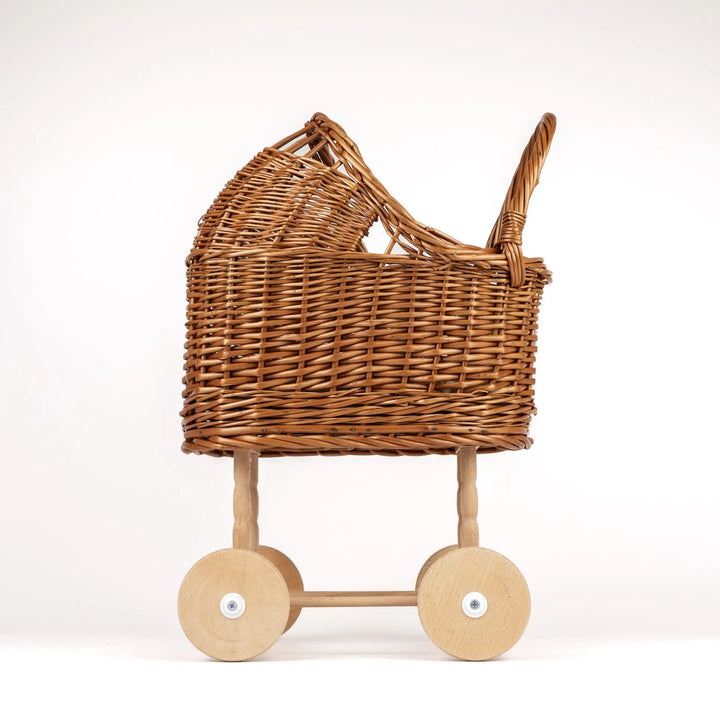 WICKER PRAM WITH KNITTED