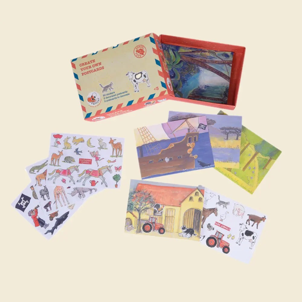 Set postkaarten en dierenstickers