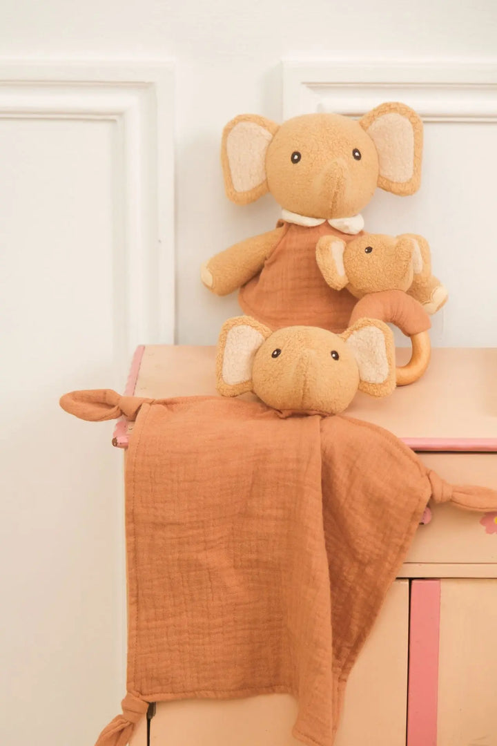 Coffret cadeau Ollie l'éléphant : doudou et hochet