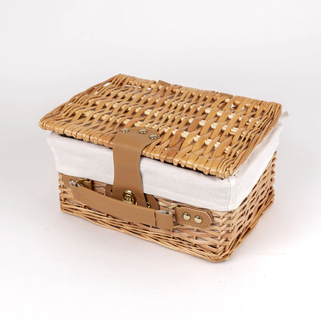 TIN TEA SET FOREST IN A WICKER BASKET