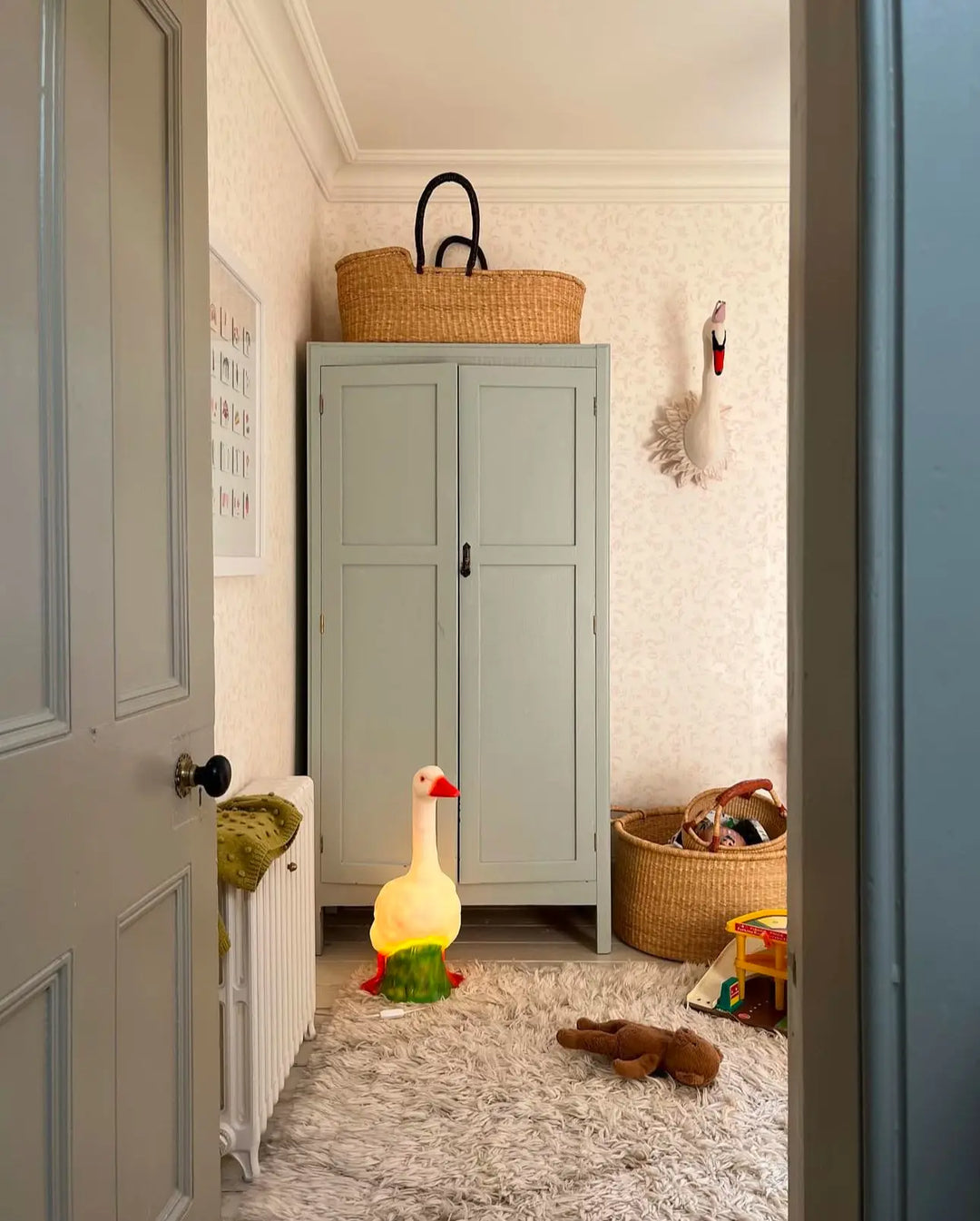 LAMP DUCK