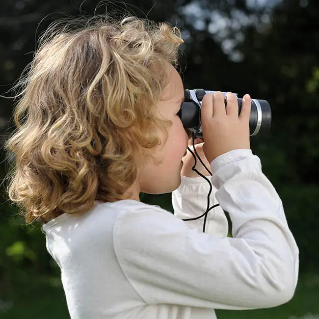 BINOCULAR