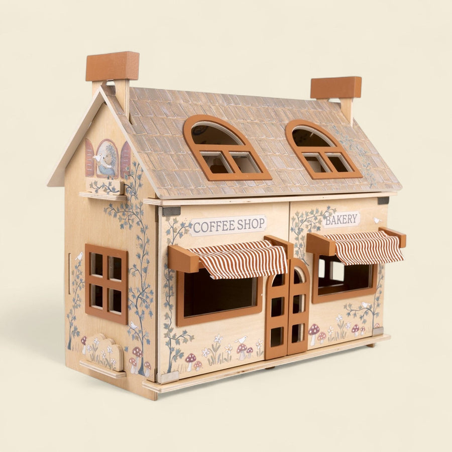 Coffee house and bakery with miniature friends