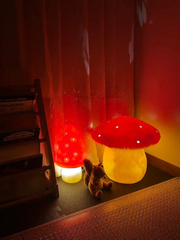 LAMP SMALL MUSHROOM RED