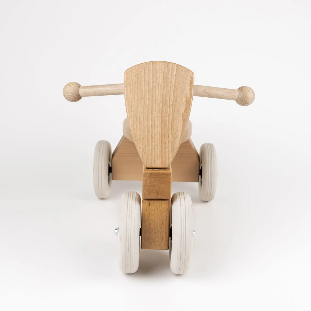 WOODEN SIT AND RIDE