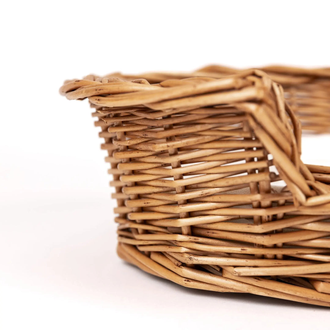 DOG BASKET