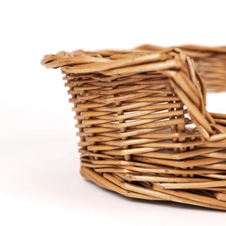 DOG BASKET